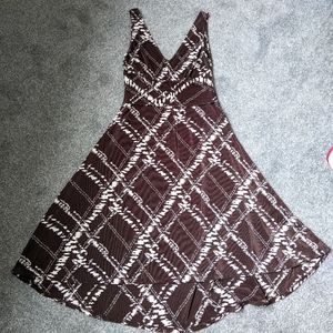 Banana Republic dress in brown and white pattern